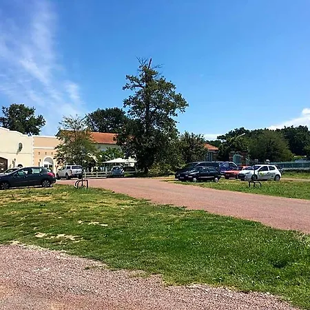 Hotel La Ferme Antoinette *
